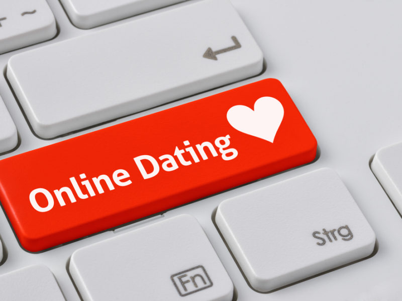 Tips for Choosing the Right Online Dating Site